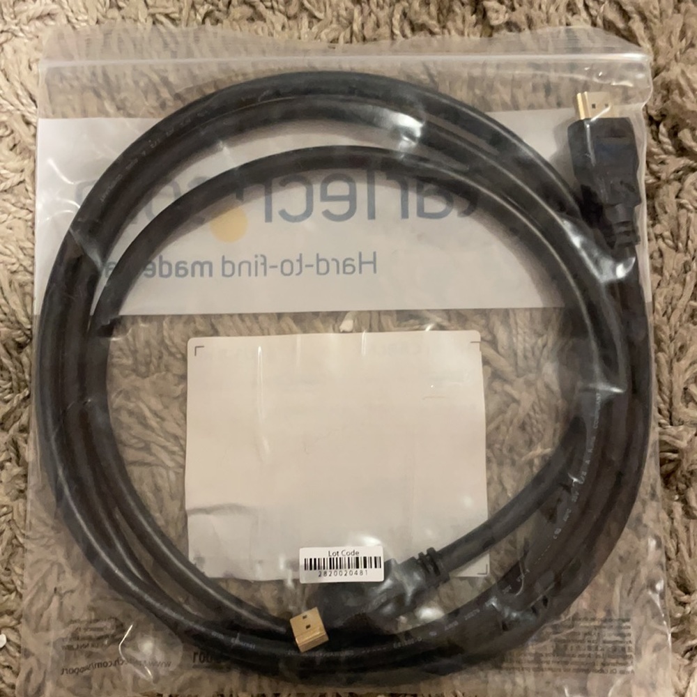 HDMI cable 6ft - Picture 2 of 2